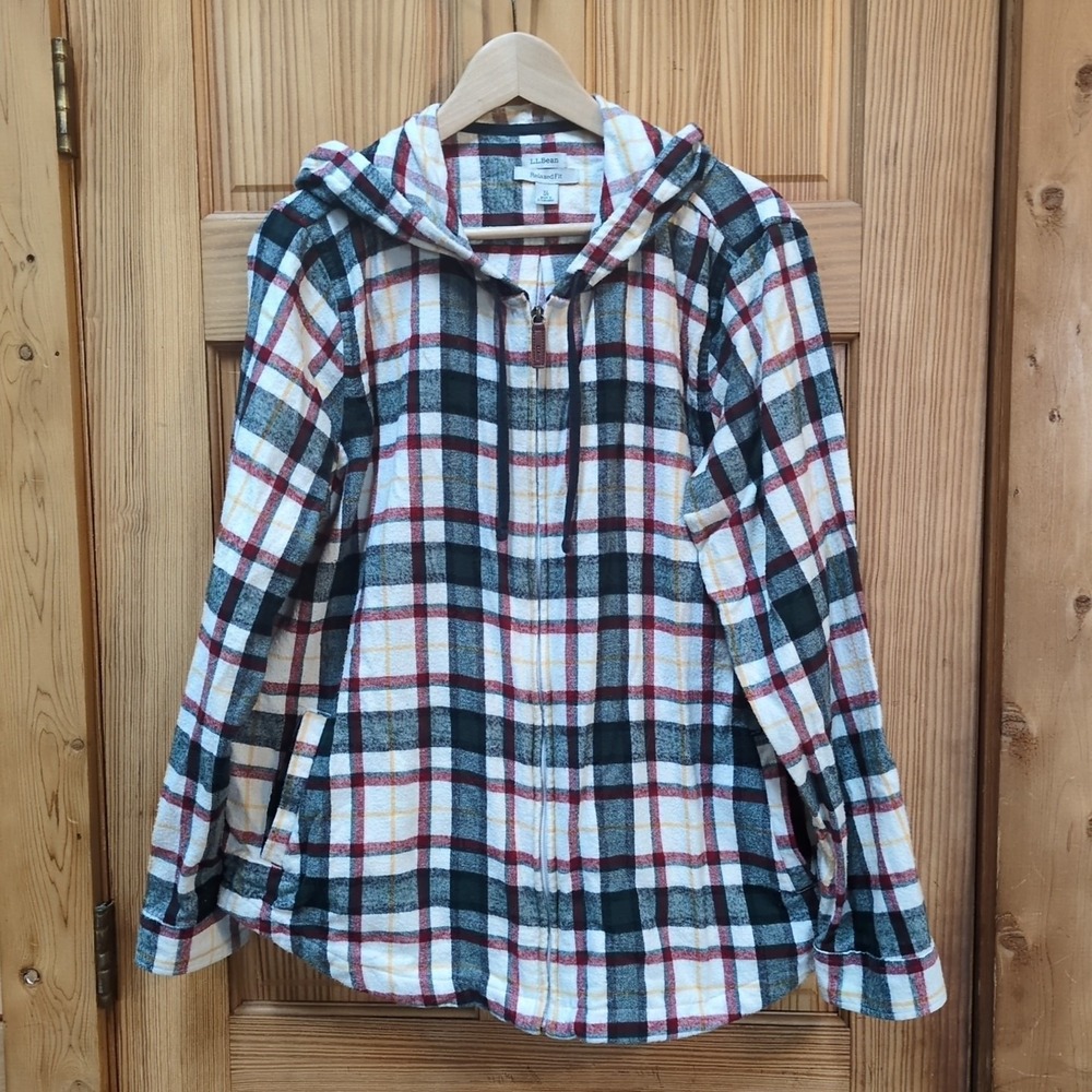 L.L.Bean Womens XL Scotch Plaid Flannel Shirt Jacket Relaxed Fit Full-Zip Hoodie